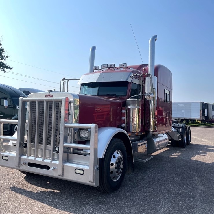 2007 PETERBILT 379