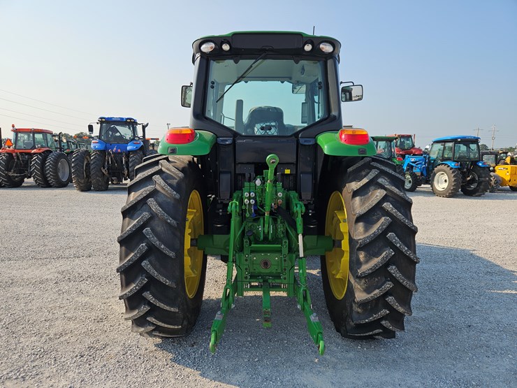 2022-john-deere-6145m-image-15