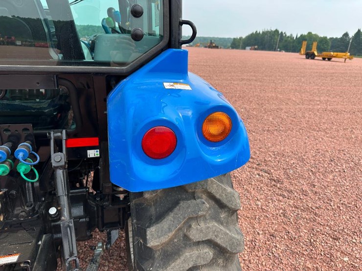 2020-new-holland-boomer-40-image-18