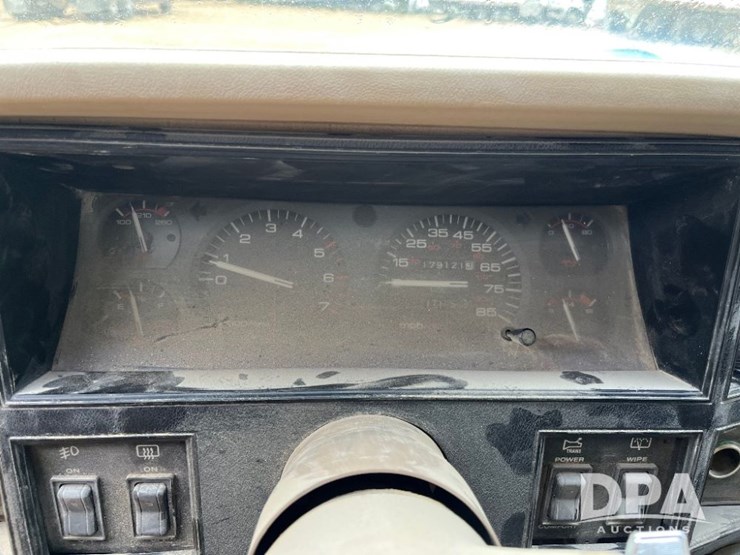 1990-jeep-cherokee-limited-image-48