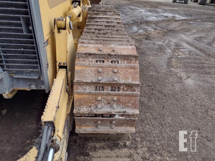 2004-deere-650h-xlt-image-29