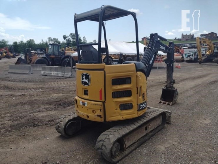 2022-deere-26g-image-48