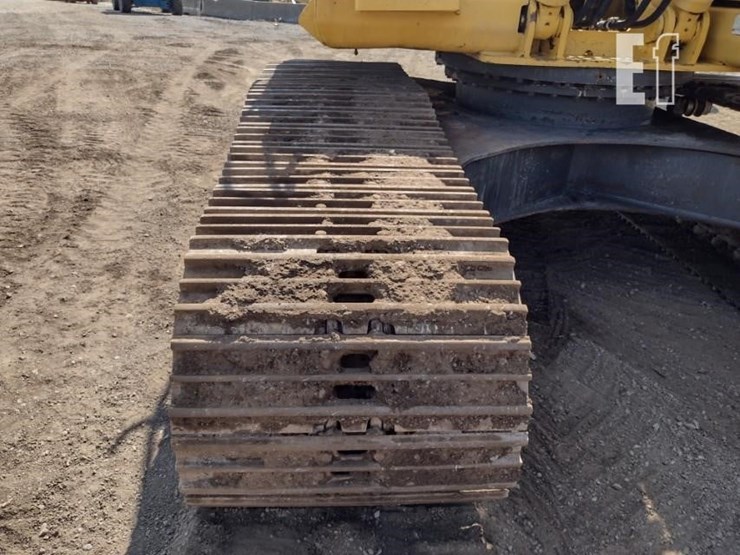 2012-komatsu-pc200-image-32