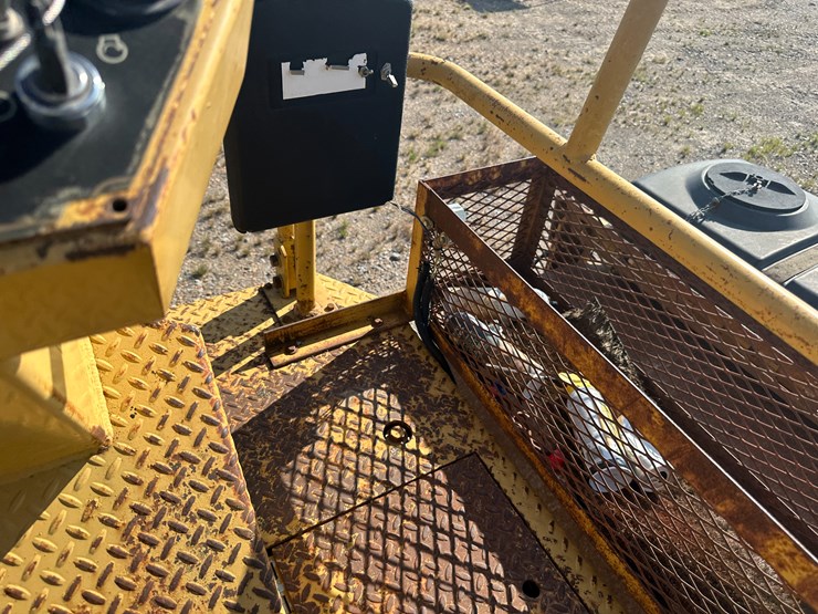caterpillar-cb-434-image-57