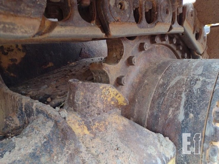 2014-caterpillar-d5k2-lgp-image-24