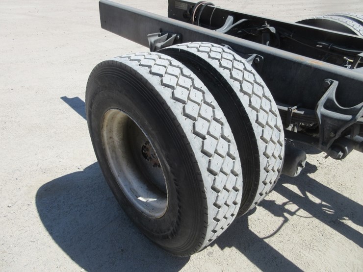 2014-international-durastar-4300-image-19