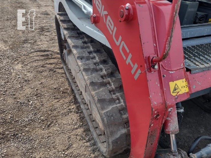 2018-takeuchi-tl8-image-26