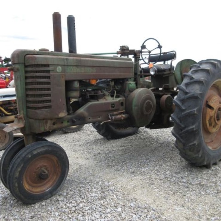 JOHN DEERE A