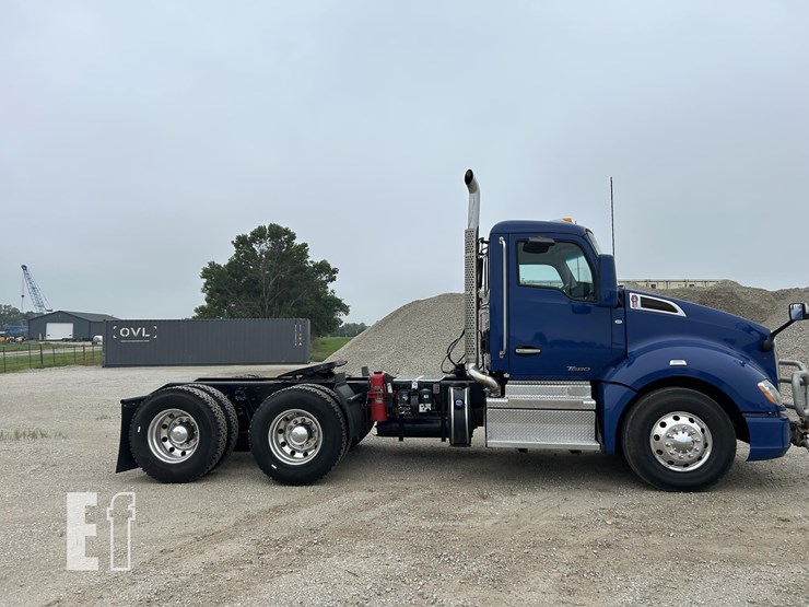 2018-kenworth-t680-image-6
