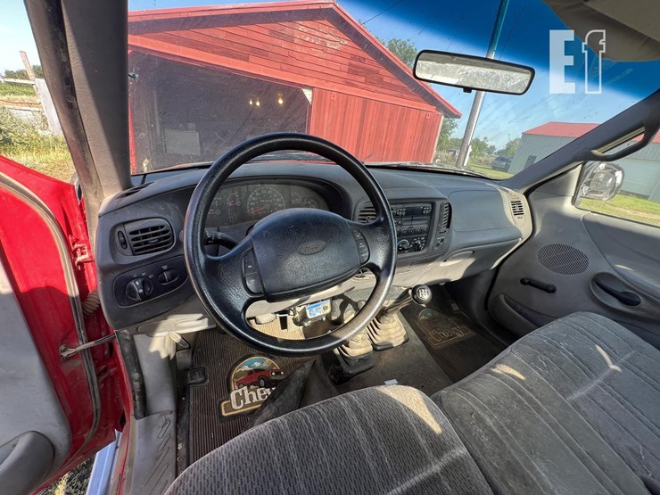 1999-ford-f150-image-14