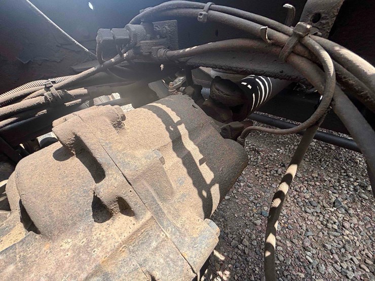 2007-mack-vision-cxn613-image-12