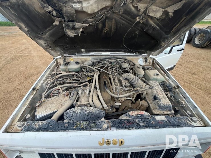 1990-jeep-cherokee-limited-image-61
