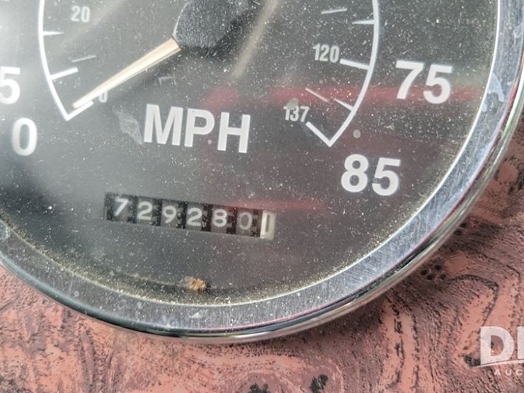 2000-international-9900i-image-17