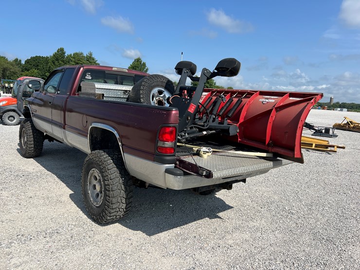 2001-dodge-ram-2500-image-15