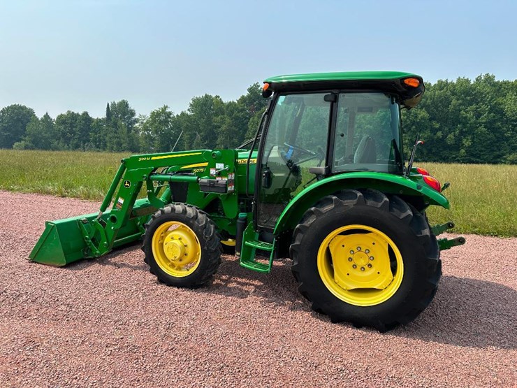 2020-john-deere-5075e-image-6