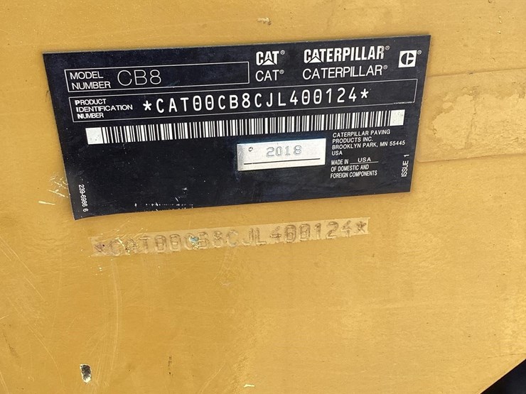 2019-caterpillar-cb8-image-14