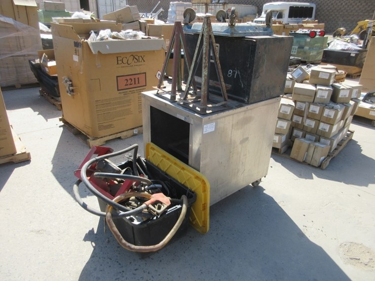 lot-of-misc-items,-image-2