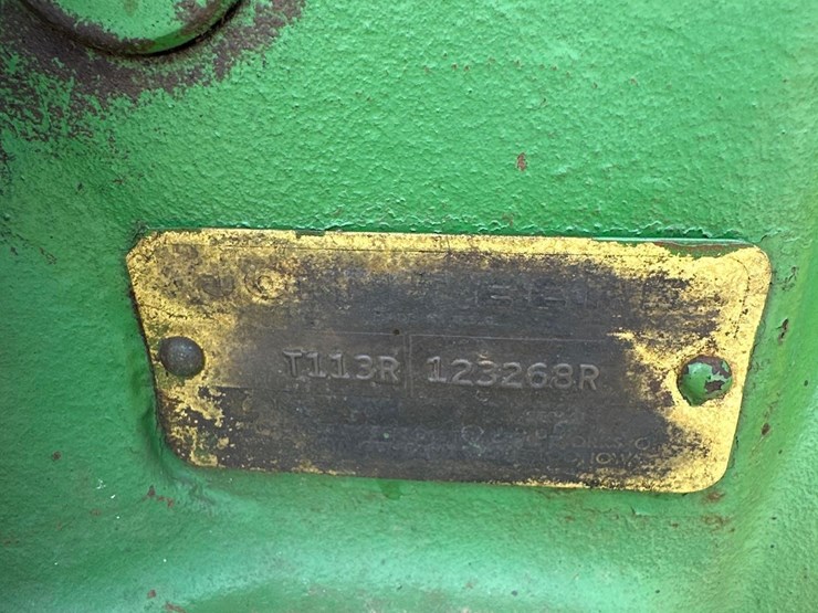 john-deere-3020-image-10