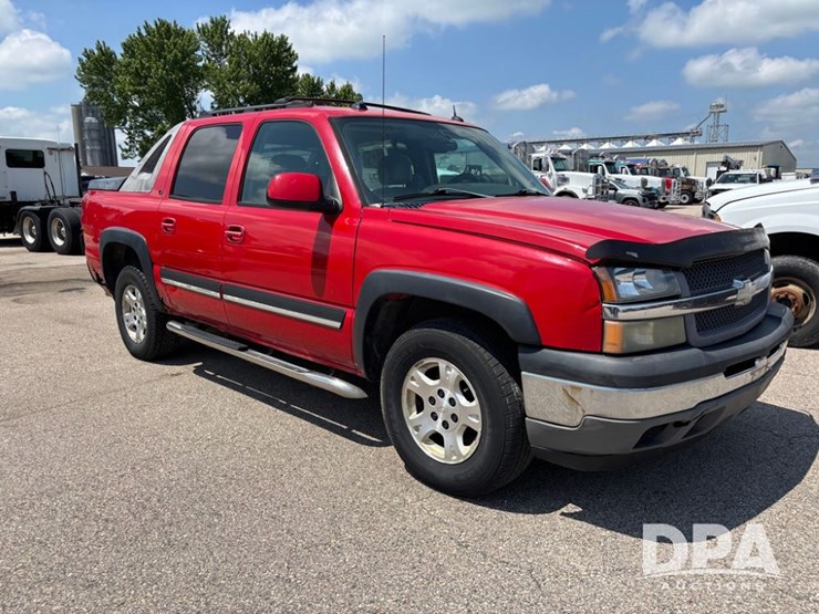 2005-chevy-avalanche-(dr11862)-image-1