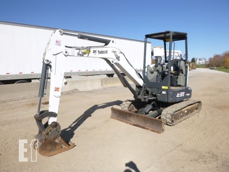 2017-bobcat-e35-image-46