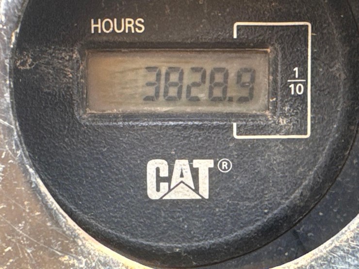 2015-caterpillar-305e2-cr-image-39