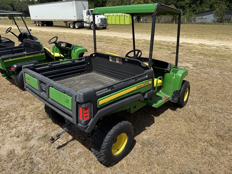 john-deere-gator-image-5