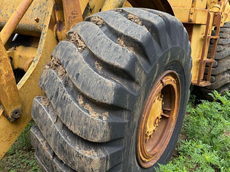 caterpillar-966c-image-12