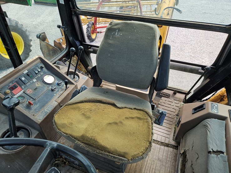 1993-john-deere-310d-image-12