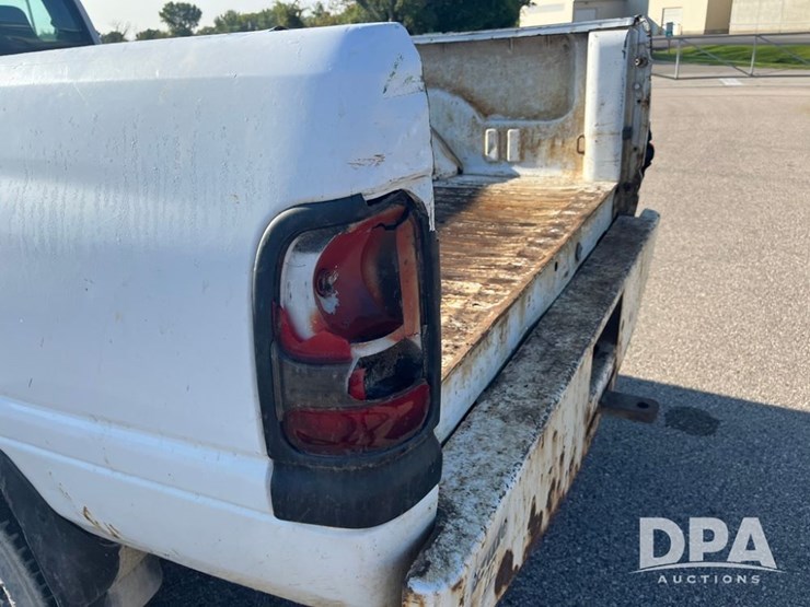 1995-dodge-ram-2500-image-30