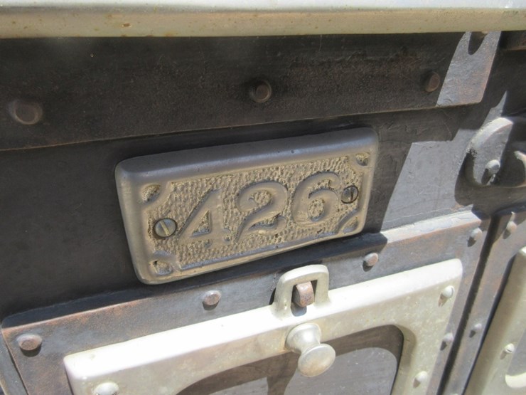 lot-of-monarch-coal/wood-6-burner-stove-image-10