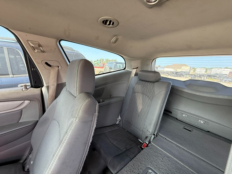 2013-chevrolet-traverse-image-68