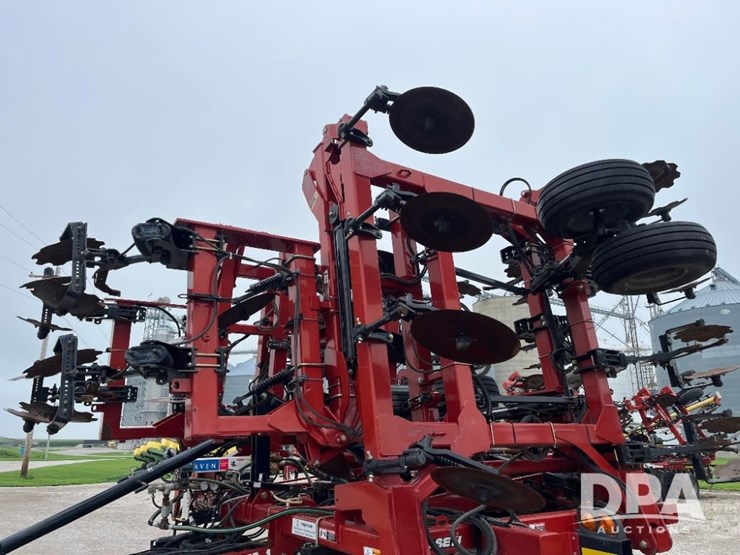 2016-caseih-940-nh3-tool-bar-(jn2532,-unit-561)-image-24