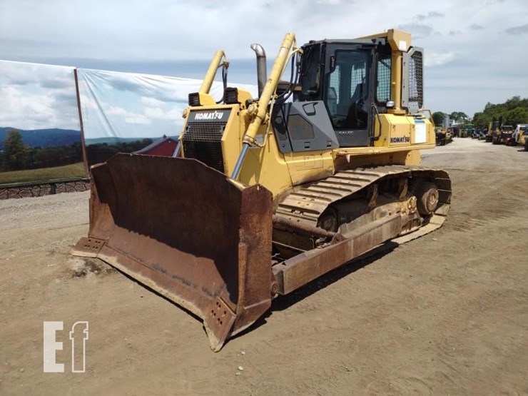 2004-komatsu-d65ex-15-image-48
