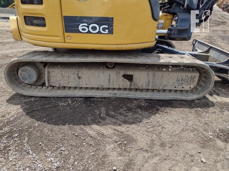 deere-60g-image-37