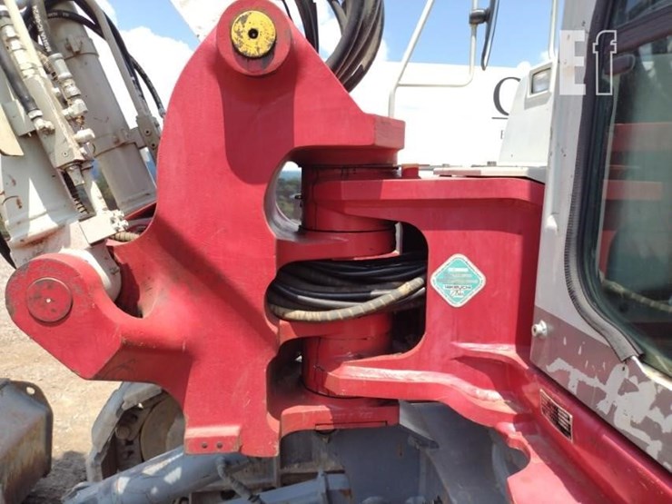 takeuchi-tb1140-image-48