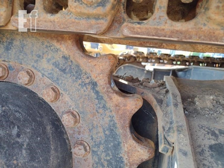 2023-caterpillar-310-image-38