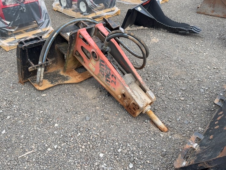 #2034-•-rammer-s22-skid-steer-hyd-breaker-image-1