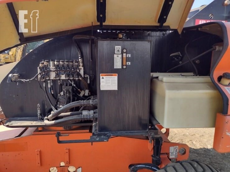 2007-jlg-400s-image-8