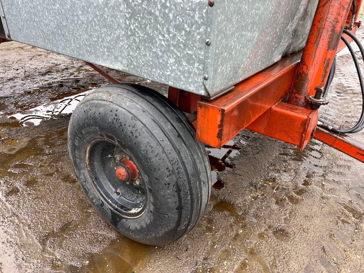 gilmore-silage-dump-wagon-image-3