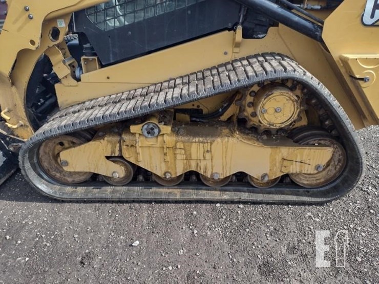 2022-caterpillar-259d3-image-19