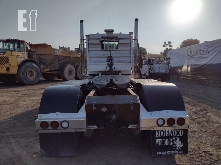 1999-kenworth-w900-image-4
