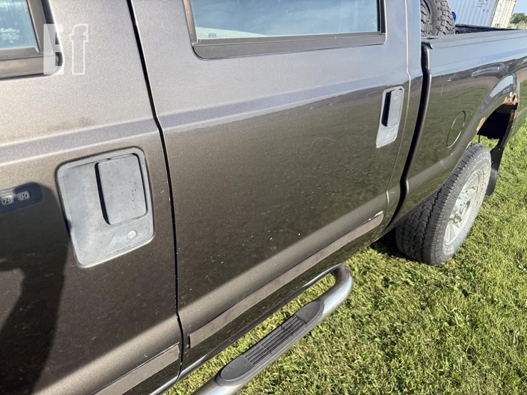 2005-ford-f350-xlt-image-12