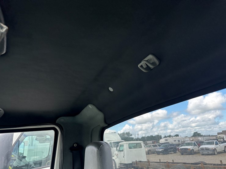 2006-international-durastar-4400-image-57