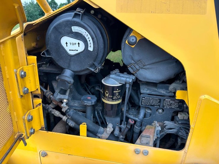 2013-komatsu-d37ex-22-image-40