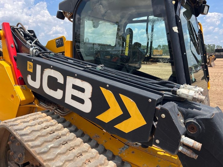 2021-jcb-3ts-8t-image-20