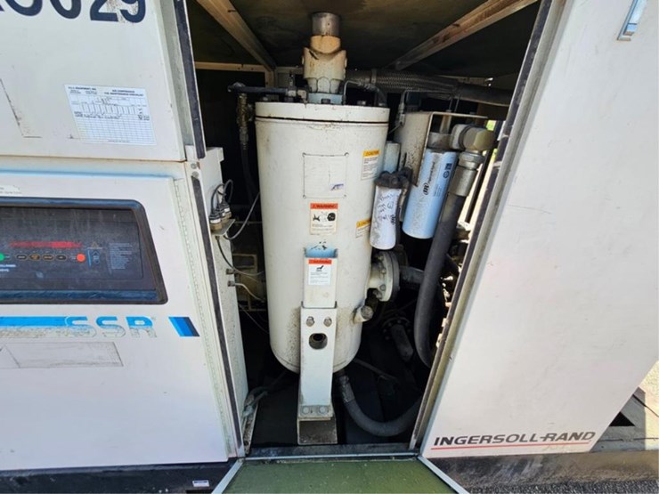 #2538-•-ingersoll-rand-sskfp-150-air-compressor-image-13