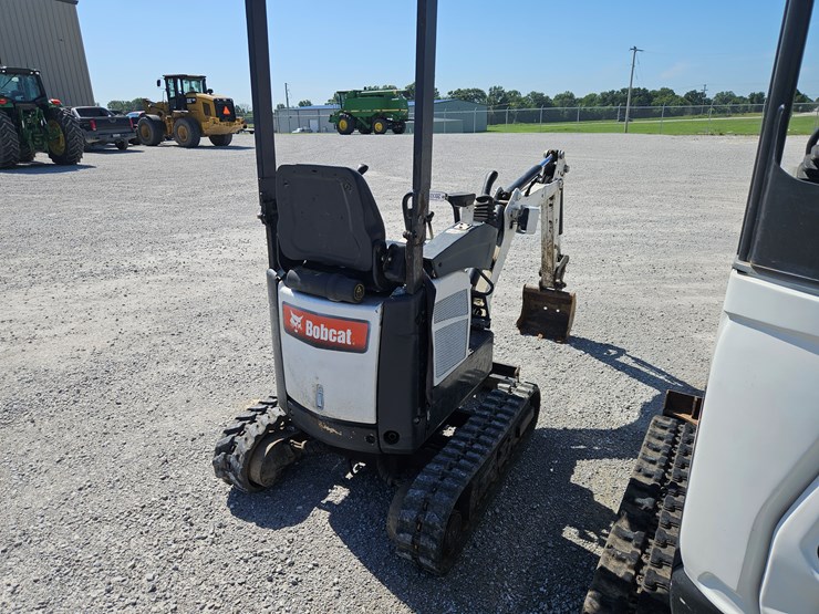 2015-bobcat-418-image-14