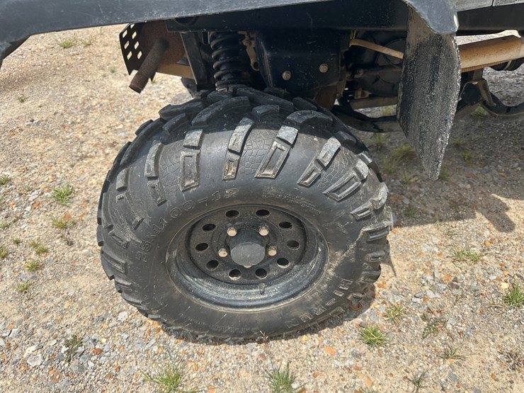 john-deere-gator-image-10