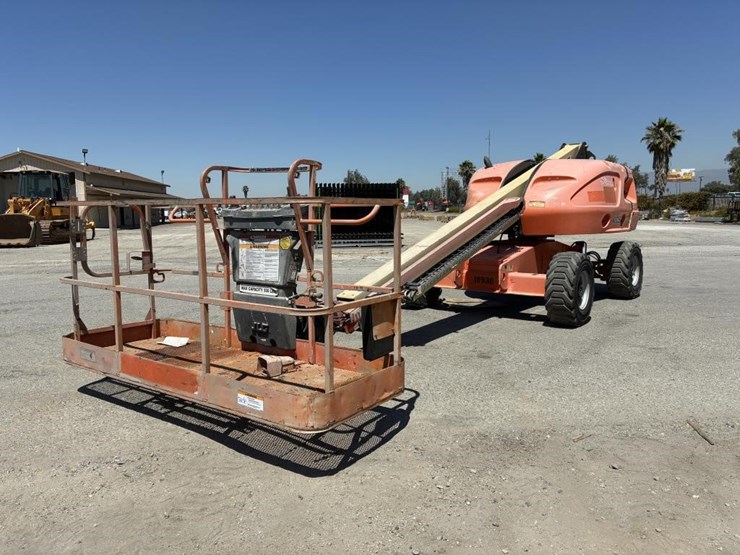 2007-jlg-400s-image-1