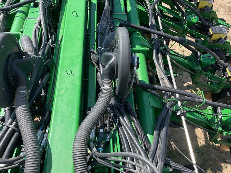 2012-john-deere-1790-image-84